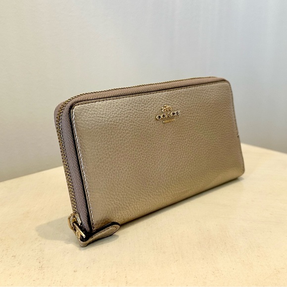 COACH Gold Zipper Leather Wallet - Picture 5 of 7